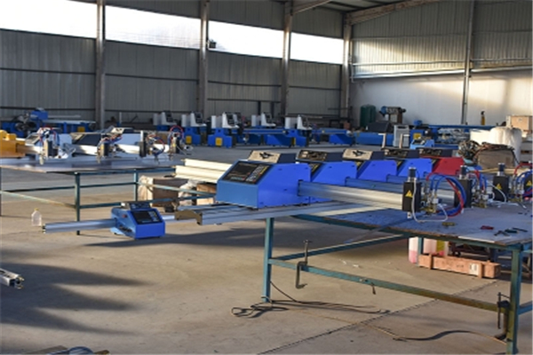 數(shù)控等離子切割機(jī) 數(shù)控等離子切割機(jī)