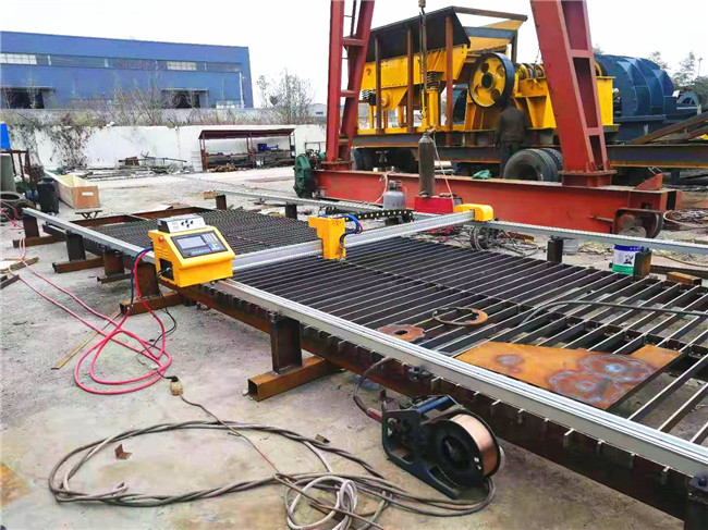 小龍門式等離子火焰切割機(jī)09