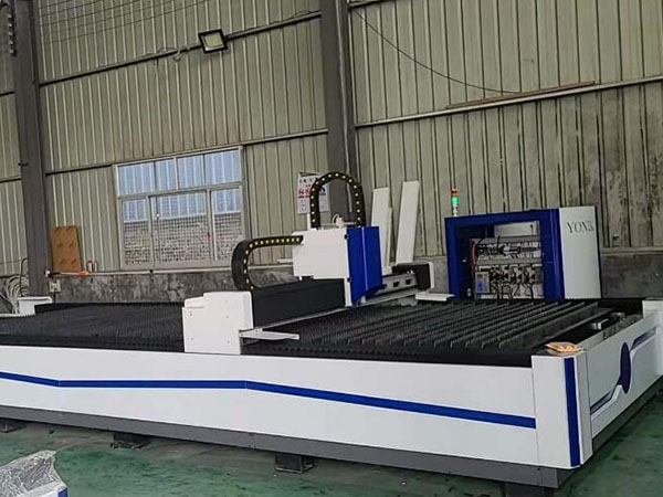 數(shù)控等離子切割機(jī) 數(shù)控等離子切割機(jī)