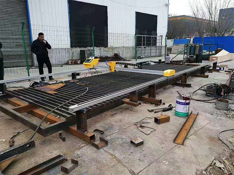 數控火焰切割機 數控火焰切割機