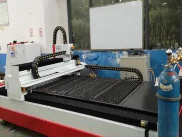 光纖激光切割機(jī)廠家 光纖激光切割機(jī)廠家